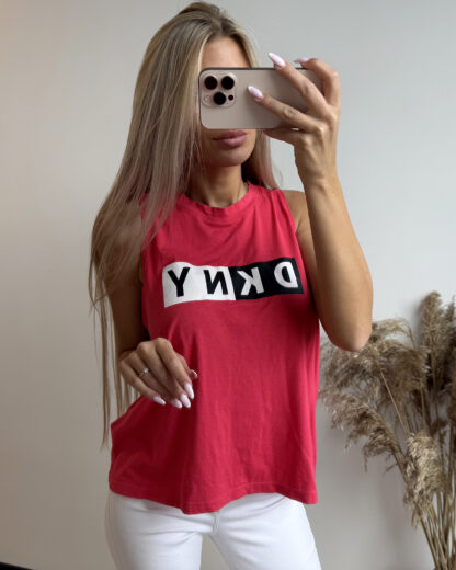 DKNY pluus M